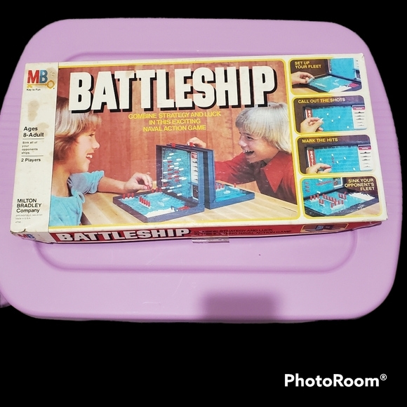 Battleship 1978 Strategy Game Made in USA L👀K Milton Bradley 🚢⚓️ - Picture 1 of 12
